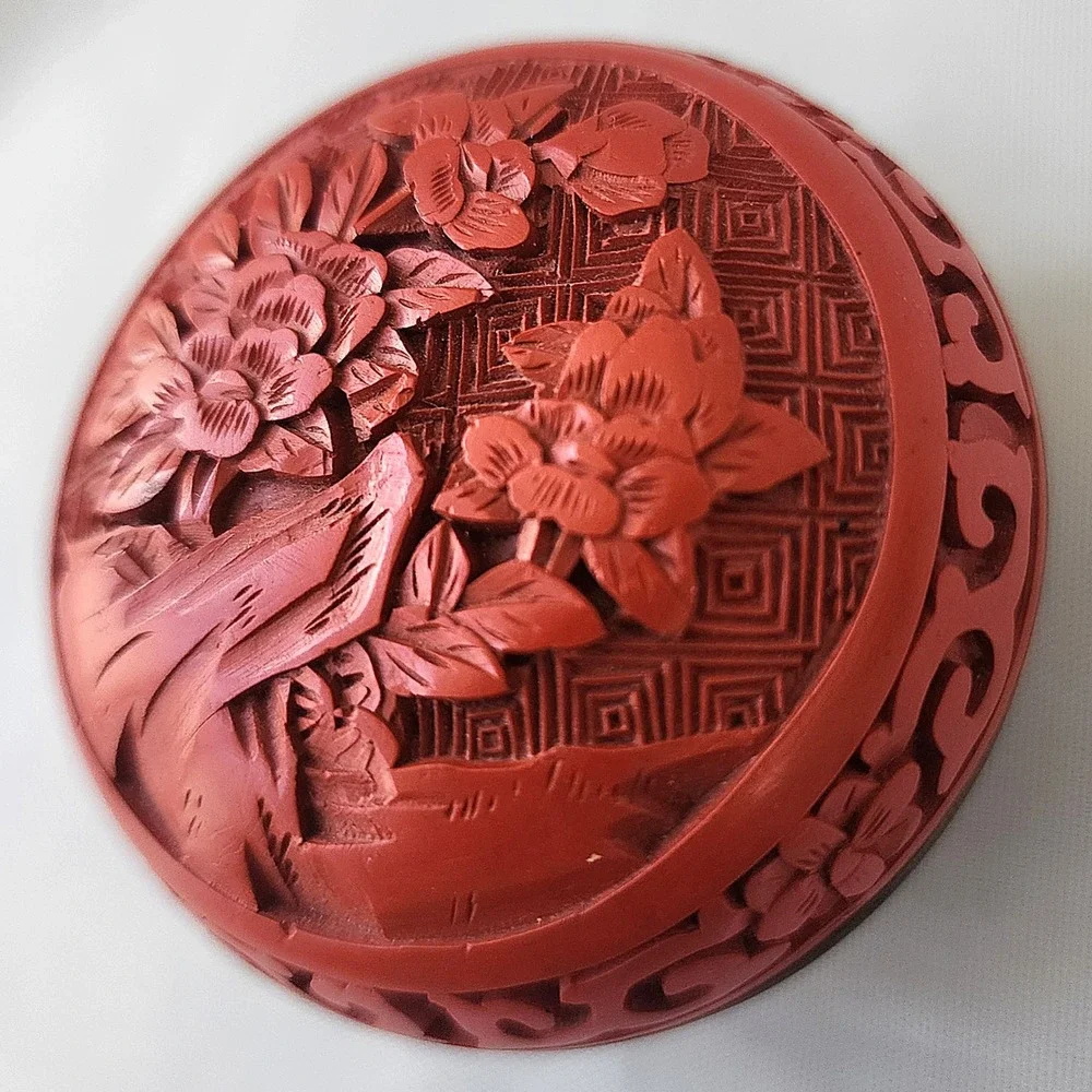 Chinese Cinnabar Lacquer Carved Floral Round Trinket Box Ancient Rare‎ Fine Art